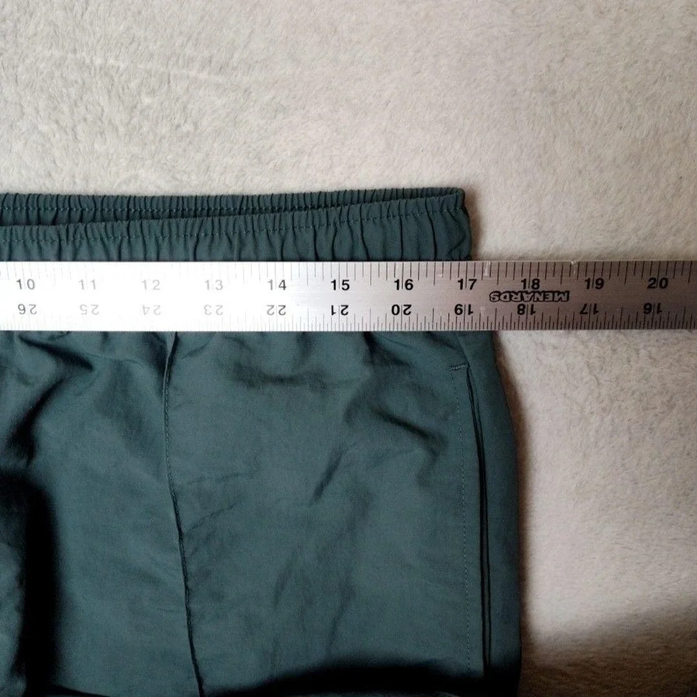 Nike Jogger Pants Womens L Green Sports Everything Nylon Jogger Pockets FQ3588